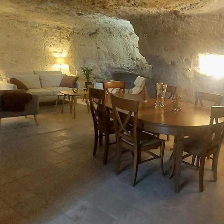 Troglo Entre Caves Et Chateaux มงต์ลุยส์-ซูร์-ลัวร์ ภายนอก รูปภาพ