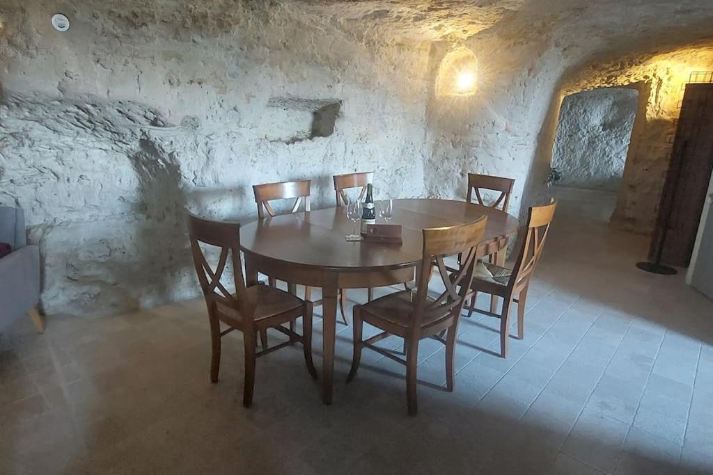 Troglo Entre Caves Et Chateaux มงต์ลุยส์-ซูร์-ลัวร์ ภายนอก รูปภาพ